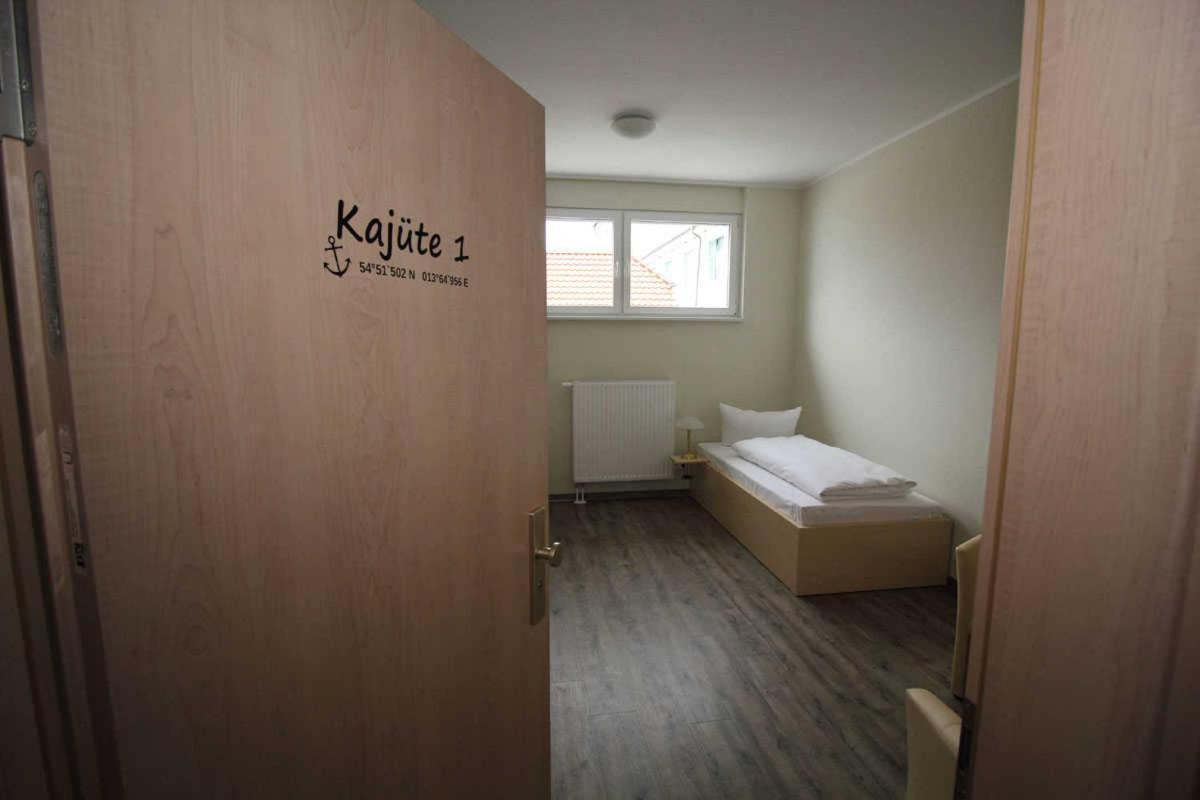 Apartament Kutterfisch Kajueten Direkt Im Stadthafen Sassnitz Zewnętrze zdjęcie